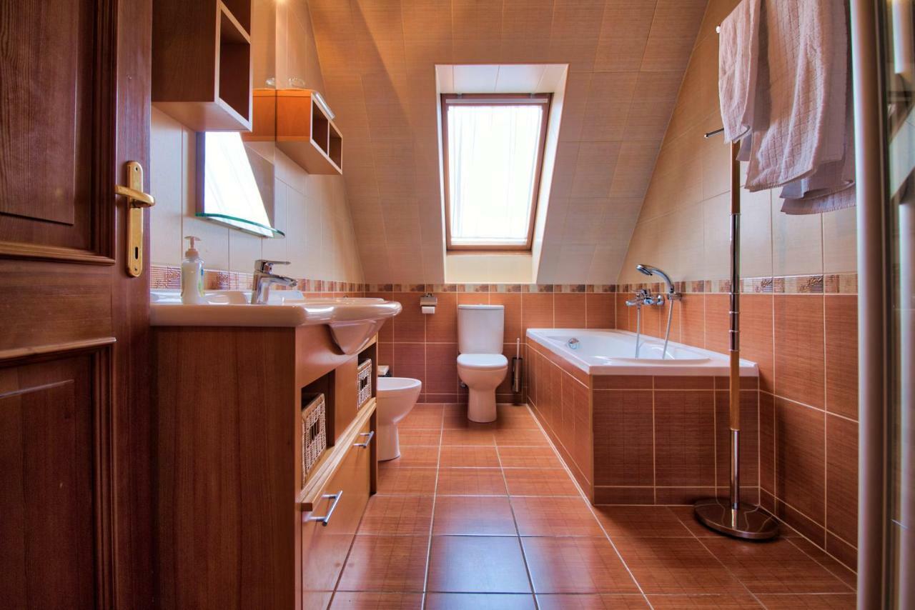 Palazzo Wellness Villa Eger Extérieur photo